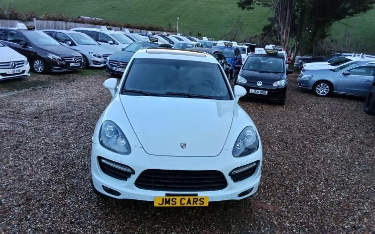  Porsche Cayenne 4.8T V8 Turbo SUV 5dr Petrol TiptronicS 4WD Euro 5 (s/s) (500 ps) Petrol Automatic