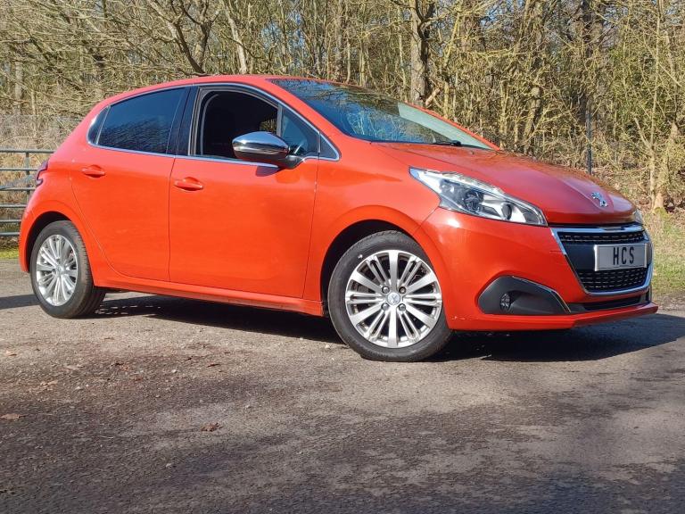 2017 Peugeot 208 1.2 PureTech Allure Euro 6 (s/s) 5dr HATCHBACK Petrol Manual