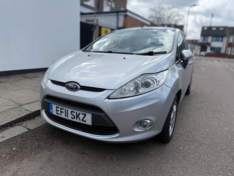 Ford, FIESTA, Hatchback, 2011, Manual, 1388 (cc), 5 doors