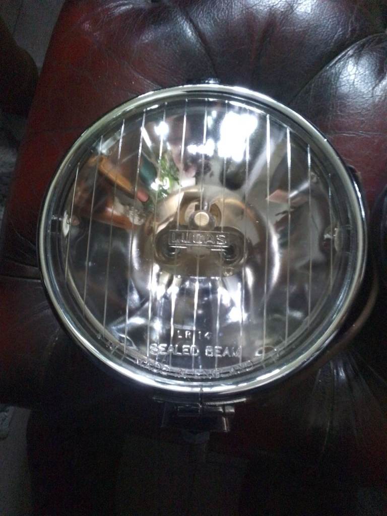 Pair Lucas spot lamps 12 volt 