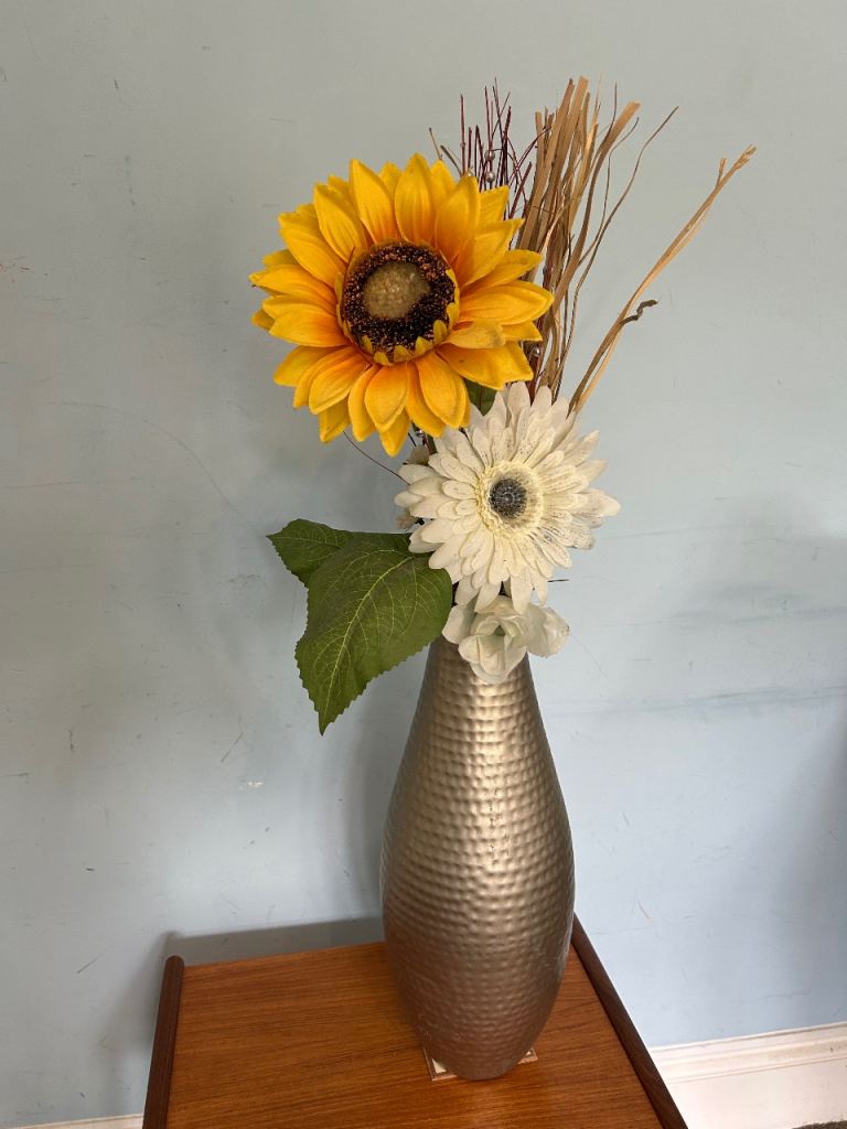 Metal Vase Hammered Effect with Artificial Flowers  H18.5in/46cm Dia 7in/18cm Good condition  D063