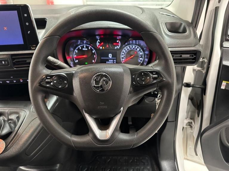 2022 22 VAUXHALL COMBO 1.5 TURBO D SPORTIVE L1 SWB * ONLY 48,454 * 3 SEATER * AP