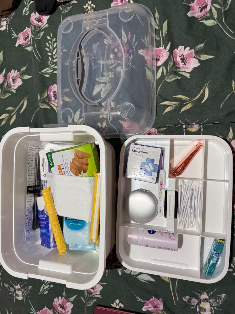 Bridal emergency kit 