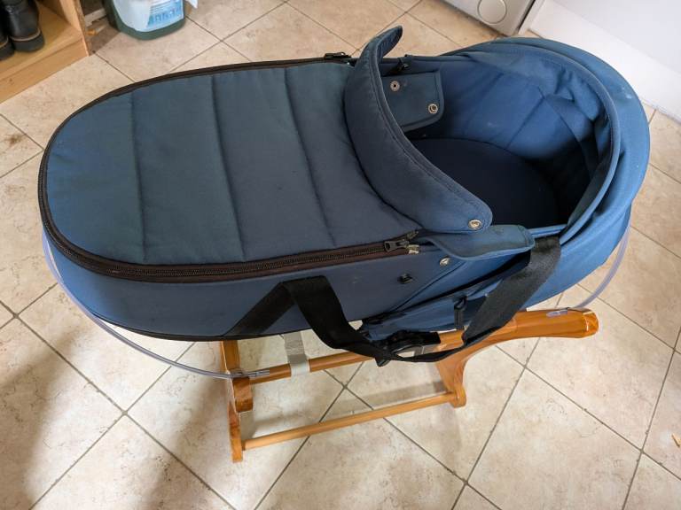 Baby Bassinet with Rocking Stand – Blue, Good Condition