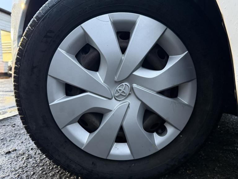 2014 Toyota Yaris 1.0 VVT-i Multidrive S 5dr ULEZ Hatchback Petrol Automatic