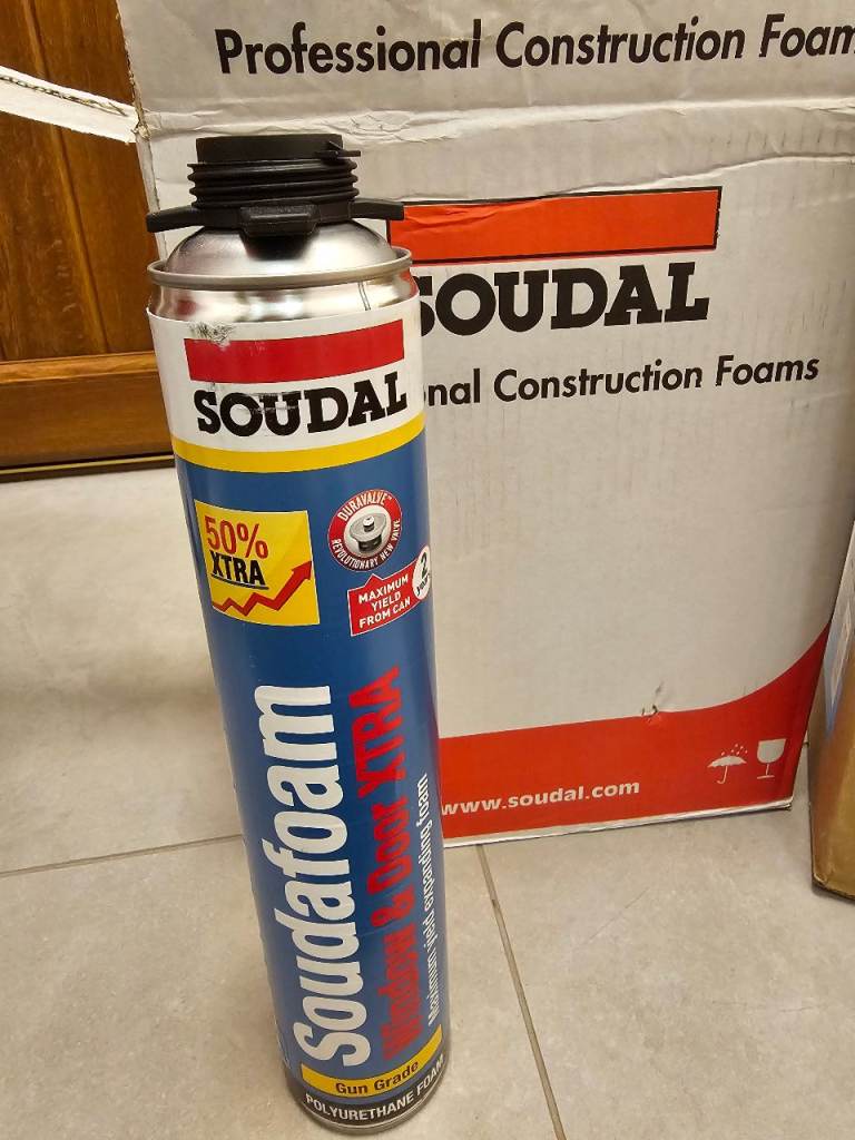 Box of 12x Soudal Soudafoam Window & Door XTRA Expanding Foam 750ml - Gun Grade