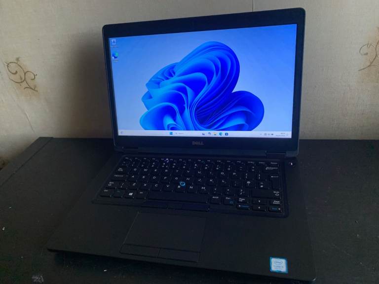 Dell Latitude 5490 14" i5 SSD Laptop