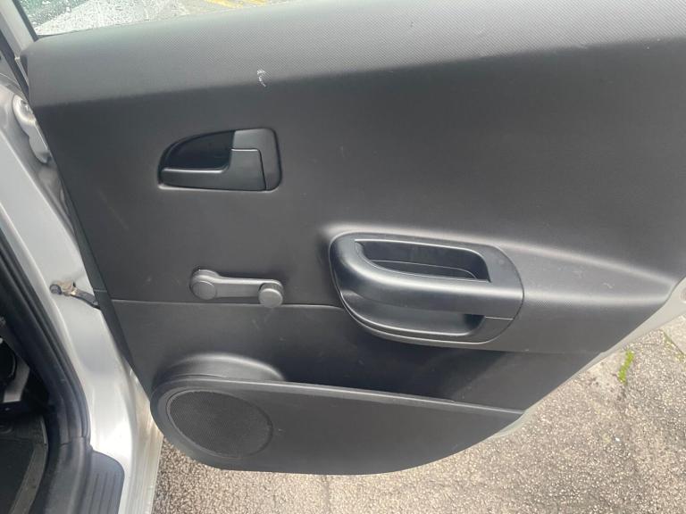 2010 Kia Ceed 1.6 CRDi 1 Euro 4 (s/s) 5dr HATCHBACK Diesel Manual