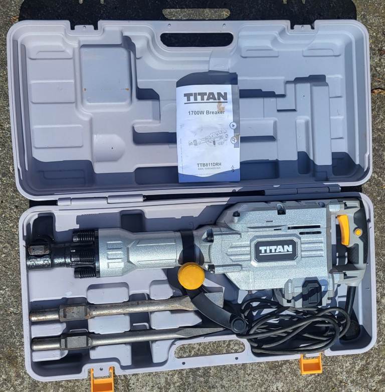 Titan TTB811DRH Breaker