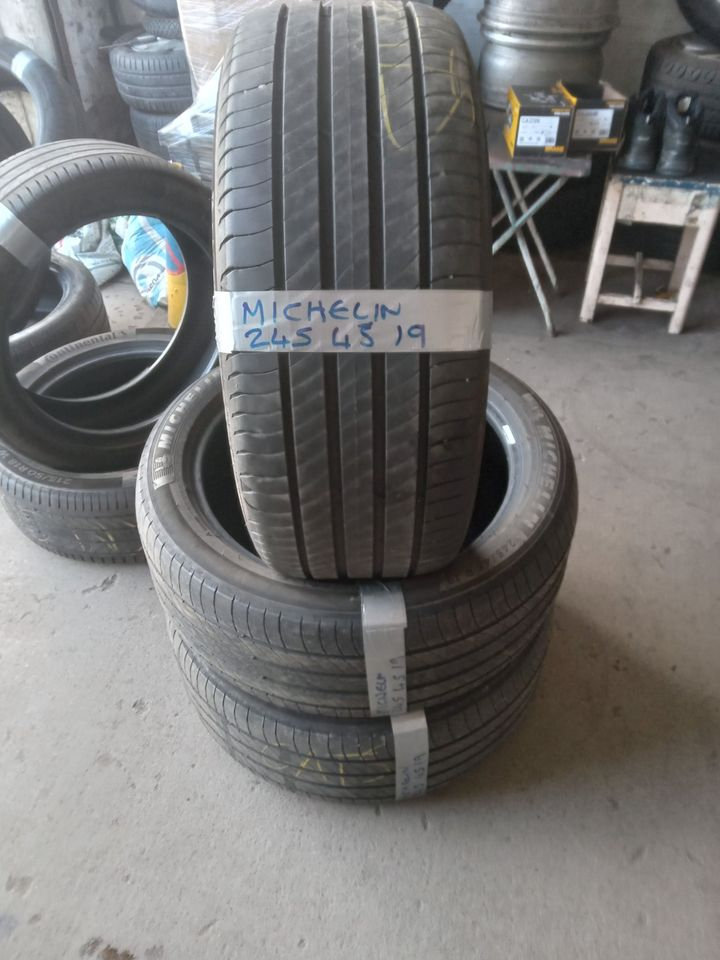 2454519 michelin 40 each fitted and balanced open 7 days £40