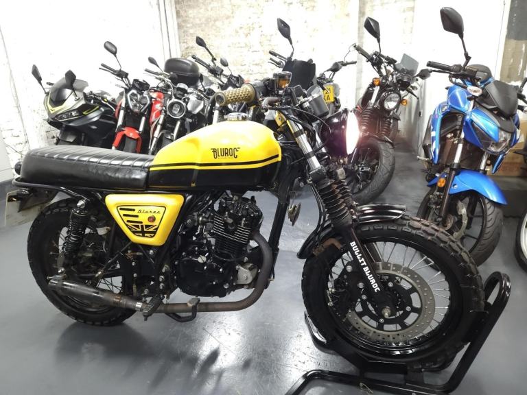 Bullit Bluroc 125 2021 Low mileag