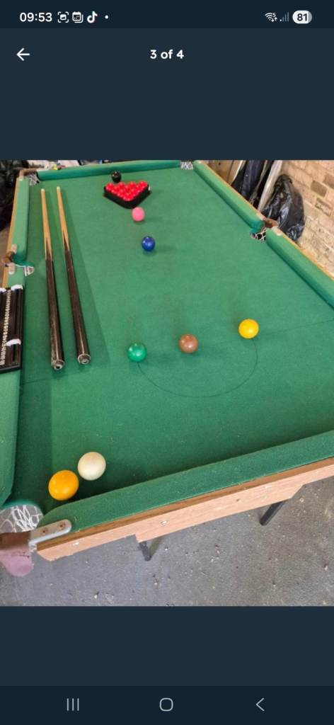 Freestanding Snooker Table – Good Condition