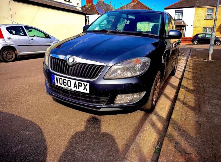Skoda, FABIA, Hatchback, 2010, Manual, 1598 (cc), 5 doors