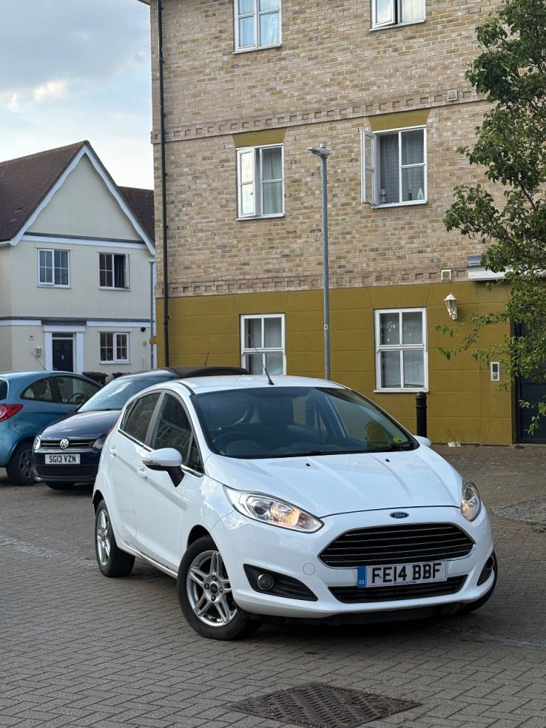 Ford, FIESTA, Hatchback, 2014, Manual, 998 (cc), 5 doors