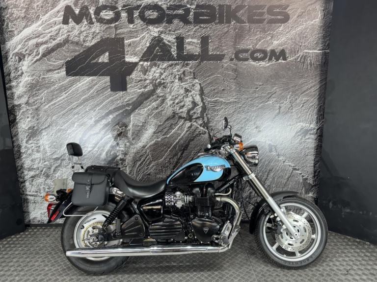 TRIUMPH SPEEDMASTER 790, SPEEDMASTER 800