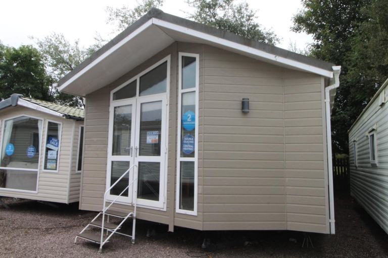 Wessex Coach House 40x16 2 bed 2009 preowned Twin Unit for sale offsite