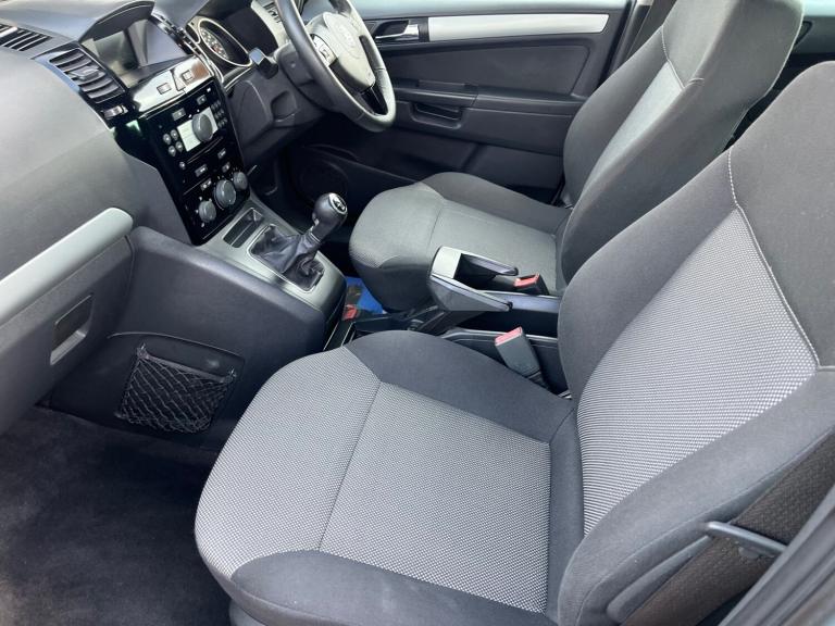 2011 Vauxhall Zafira 1.6i [115] Exclusiv 5dr MPV Petrol Manual