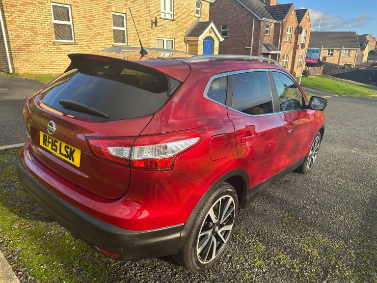 Nissan, QASHQAI, Hatchback, 2015, Other, 1197 (cc), 5 doors