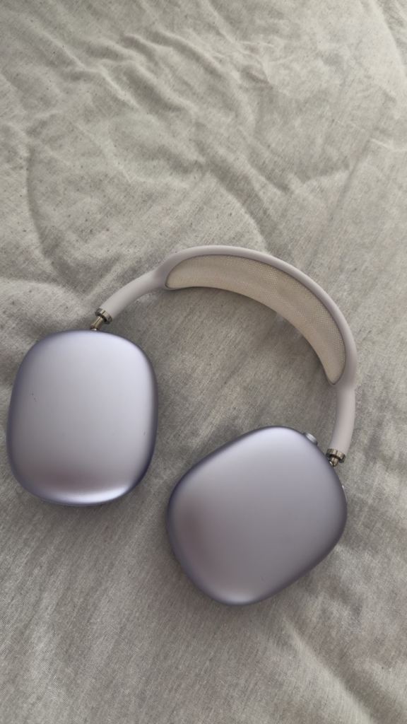 Apple AirPods Max Over-Ear Headphones – Purple, Good Condition