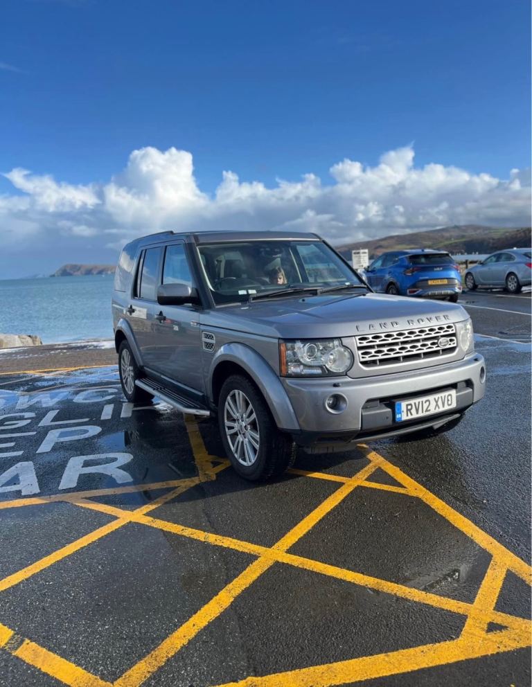 2012 Land Rover Discovery 4 SDV6 XS, auto, 7 seater.