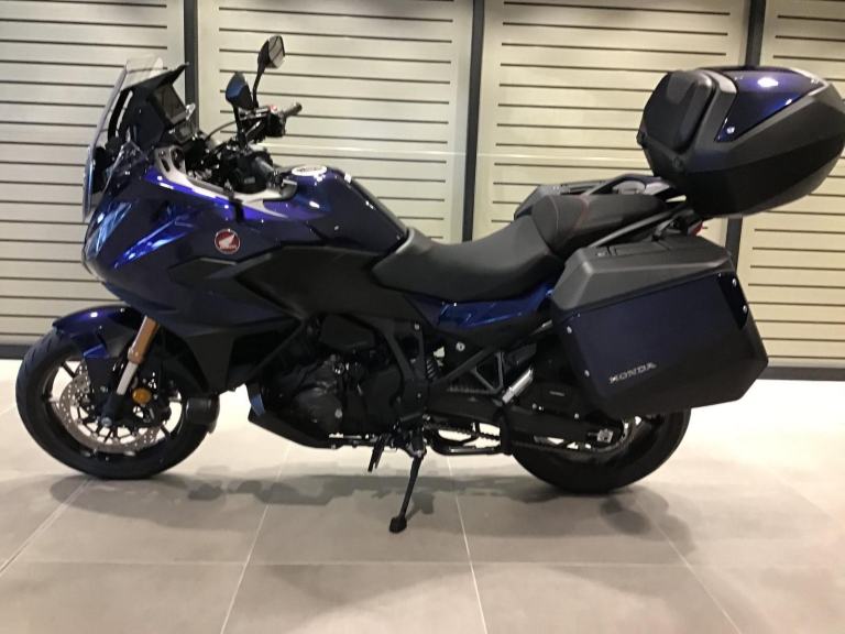 2025 HONDA NT1100 DCT ELECTRONIC SUSPENSION