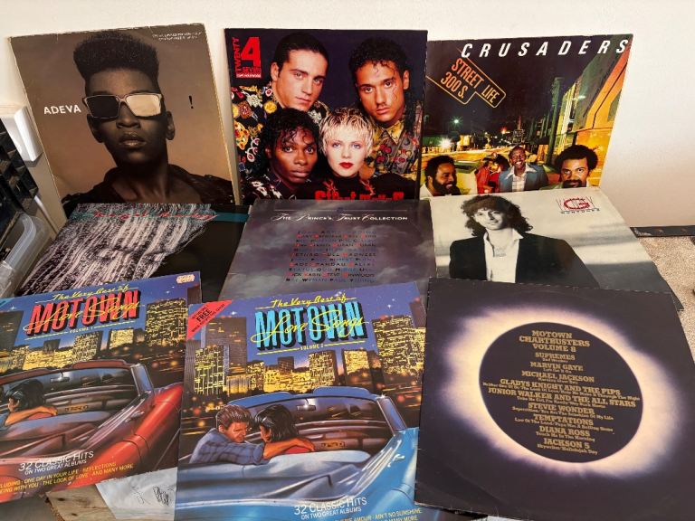 £2 vinyl records LPs and 12” singles 