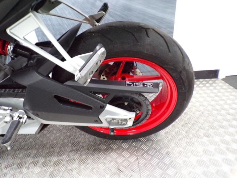 2021 APRILIA TUONO 660 WITH UNDER 7,000 MILES.