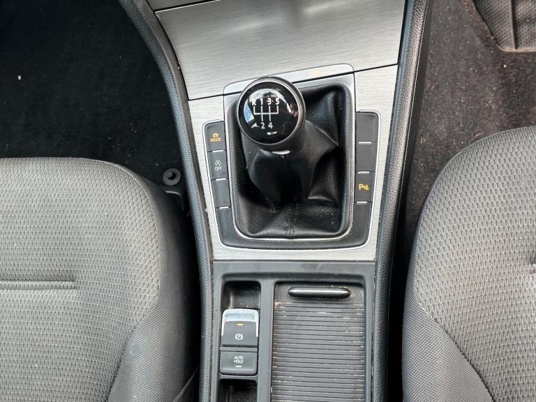 2016 Volkswagen Golf 1.6 TDI BlueMotion Tech Match Edition Euro 6 (s/s) 5dr HATCHBACK Diesel Manual