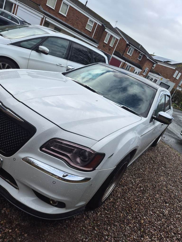 Chrysler, 300C, Saloon, 2012, Semi-Auto, 2987 (cc), 4 doors
