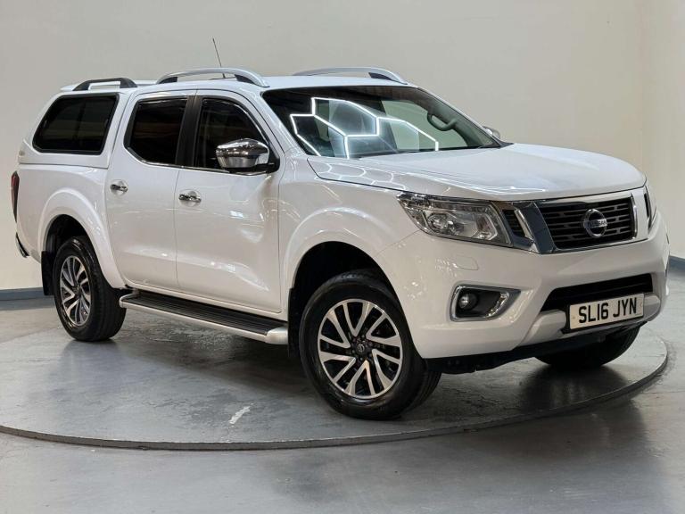 2016 Nissan Navara 2.3 NP300 Navara Tekna dCi 4WD Pickup Diesel Manual