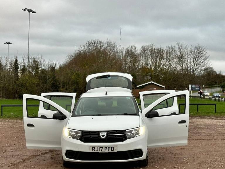 2017 Dacia Sandero 1.0 SCe Ambiance 5dr HATCHBACK PETROL Manual