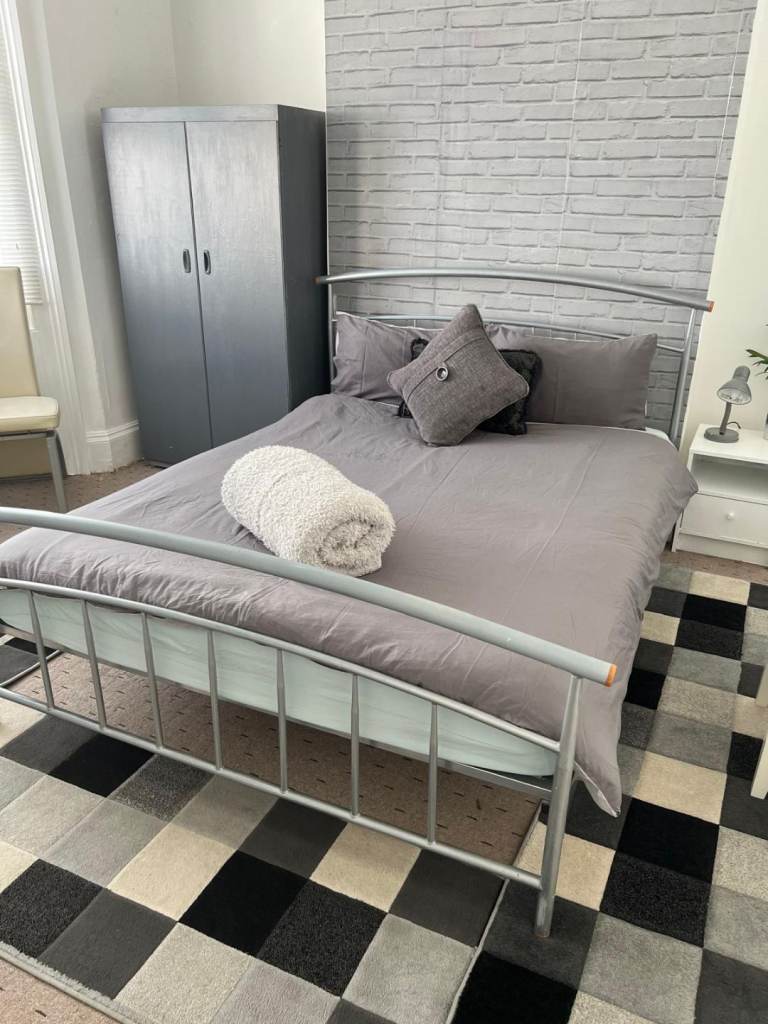 Double room close to Brighton Station 