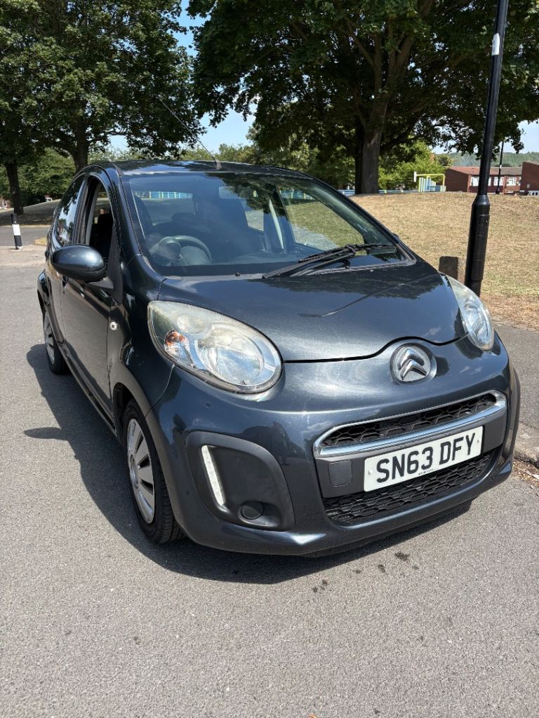 2013 63 Citroen C1 VTR 5 DOOR,  1.0L Petrol  LONG MOT & £20 ROADTAX!