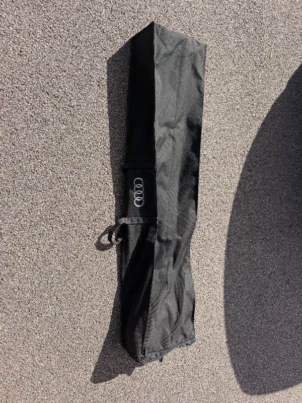 Genuine Audi Q5 MK2 roof bar, key & carry bag