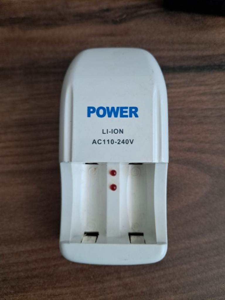 POWER Battery Charger 
