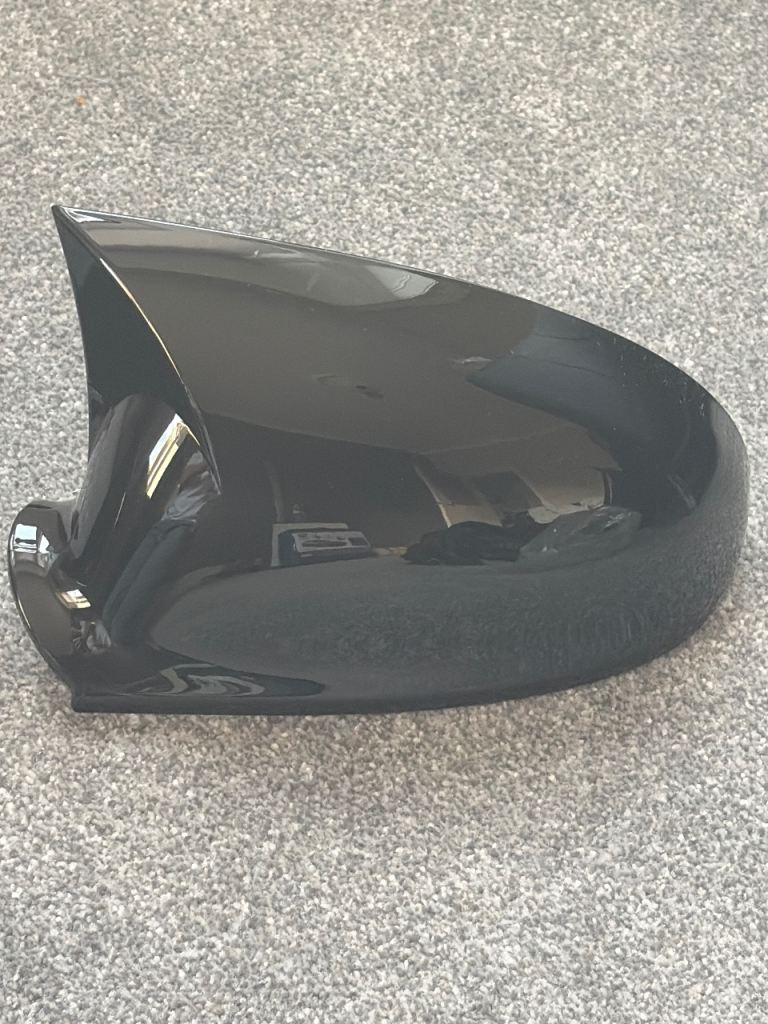 Black gloss wing mirror covers 