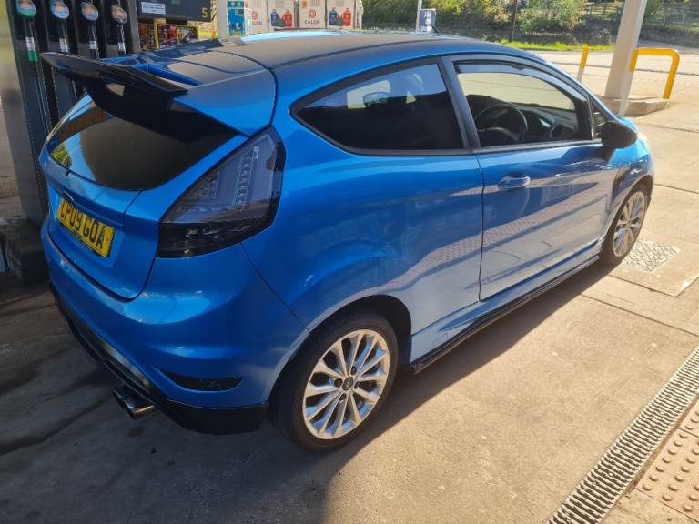 FORD FIESTA ZETEC S 1.6 PETROL MODIFIED CAR WELL LOOKED AFTER POPS & BANGS LOADS OF MODS & 💰 SPENT 