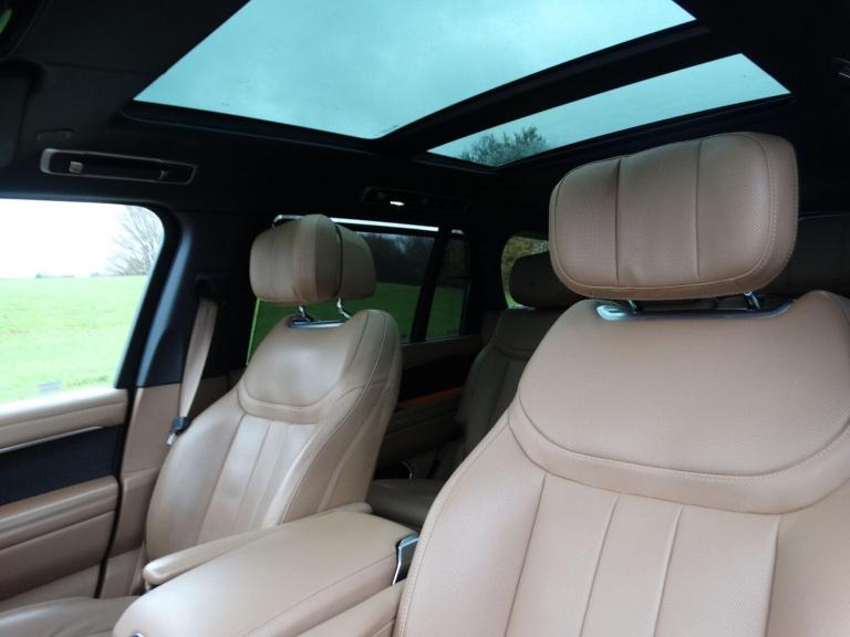 2022 Land Rover Range Rover 4.4 P530 V8 Autobiography Auto 4WD Euro 6 (s/s) 5dr (LWB, 7Seat) ESTA...