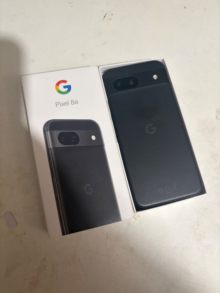 Google Pixel 8a - excellent condition 