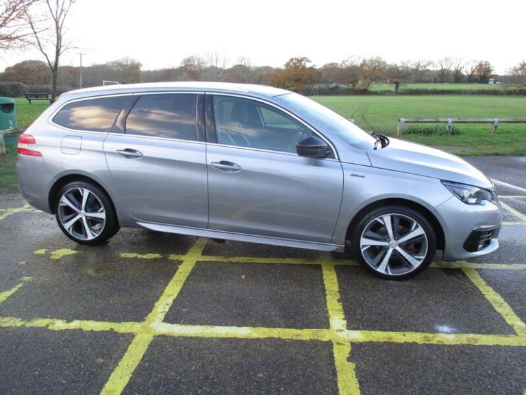 Peugeot 308 BLUE HDI S/S SW GT LINE