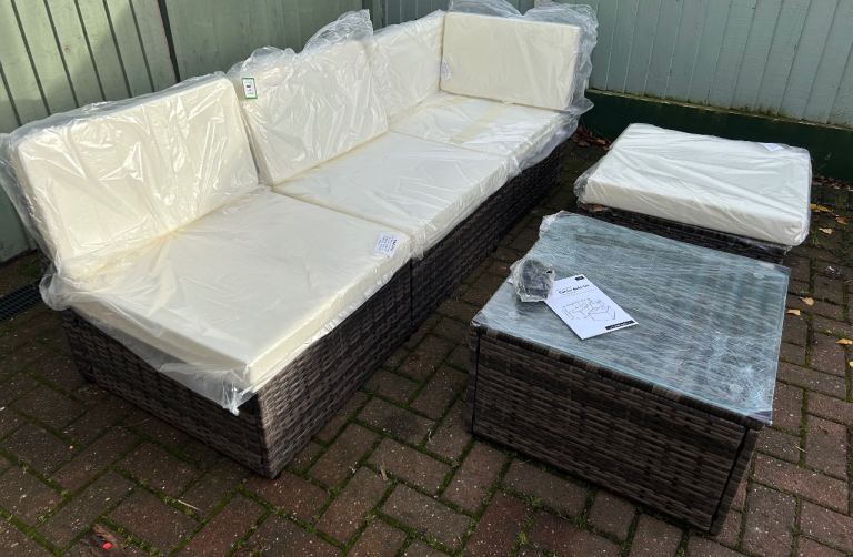 Garden furniture 