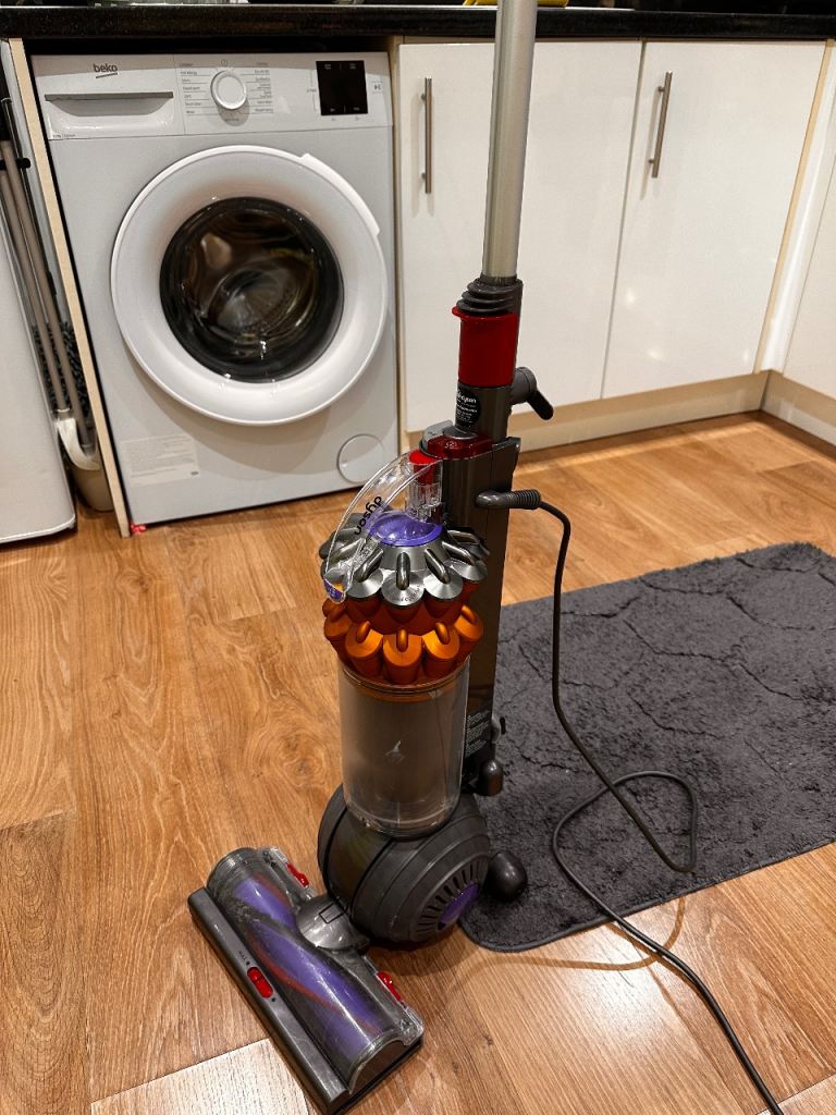 Hoover dyson