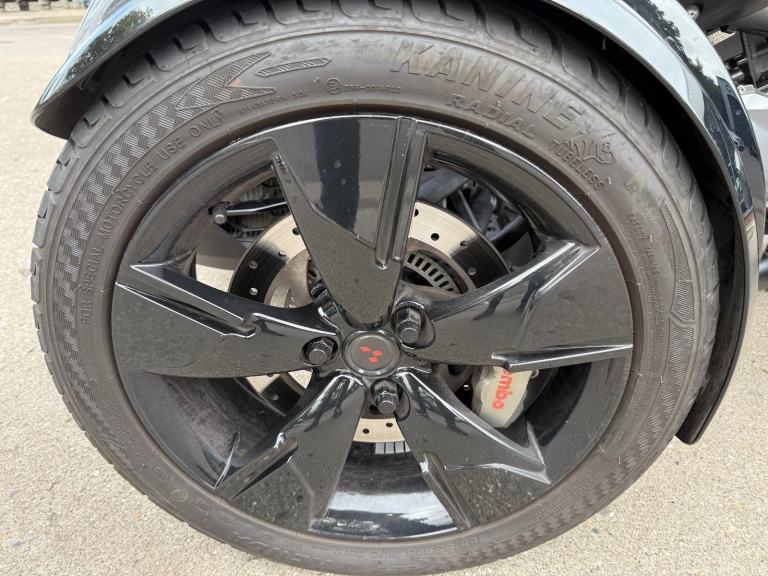 2022 Can-Am Spyder F3 Limited 1330cc 6 speed semi automatic trike