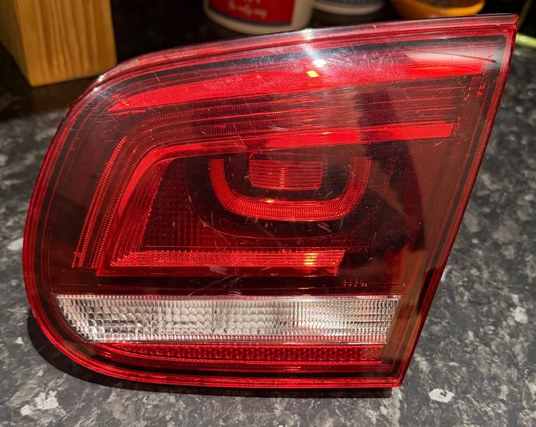 VW EOS Rear Inner Right Taillight 2011-2015 2 Door Convertible 1Q0945094AE