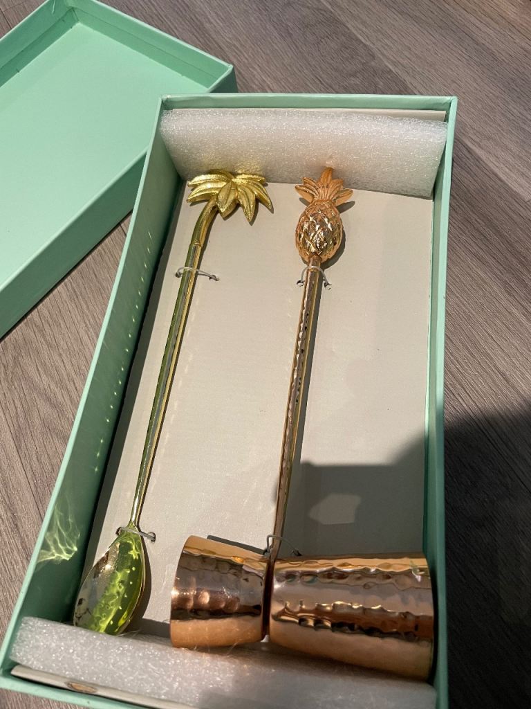Oliver Bonas Gold Pineapple & Palm Tree Spoons Gift Set