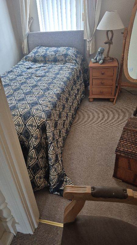 Single room in beautuful house