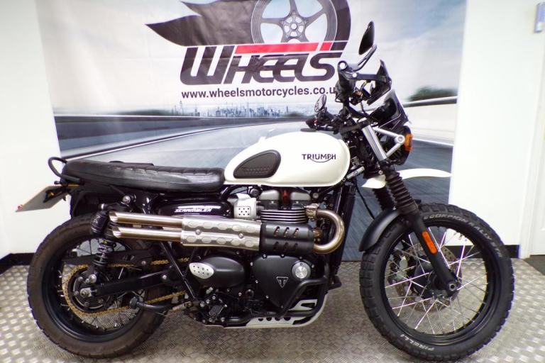 2019 TRIUMPH STREET SCRAMBLER 900cc 