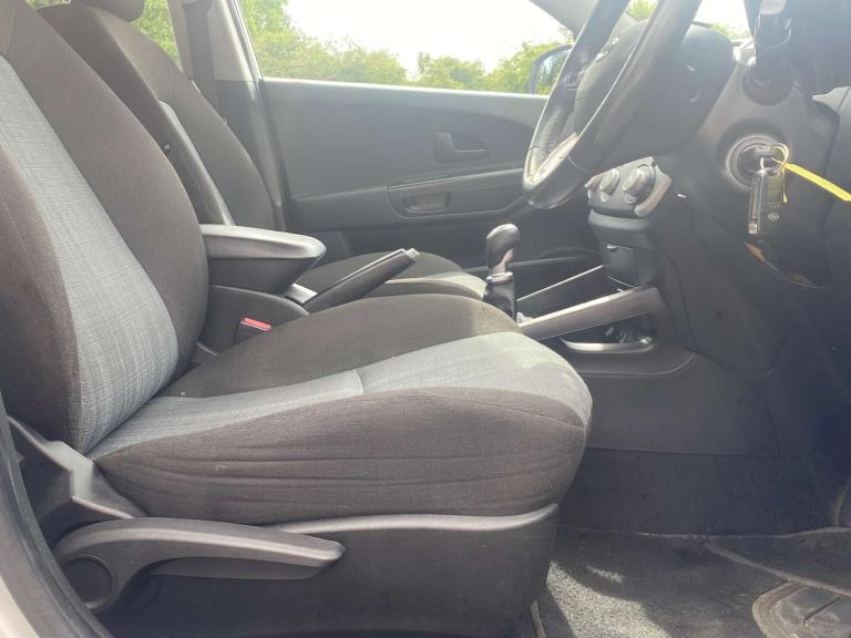 2012 Kia Ceed 1.6 CRDi EcoDynamics 2 Sports Wagon Euro 5 (s/s) 5dr Estate Diesel Manual