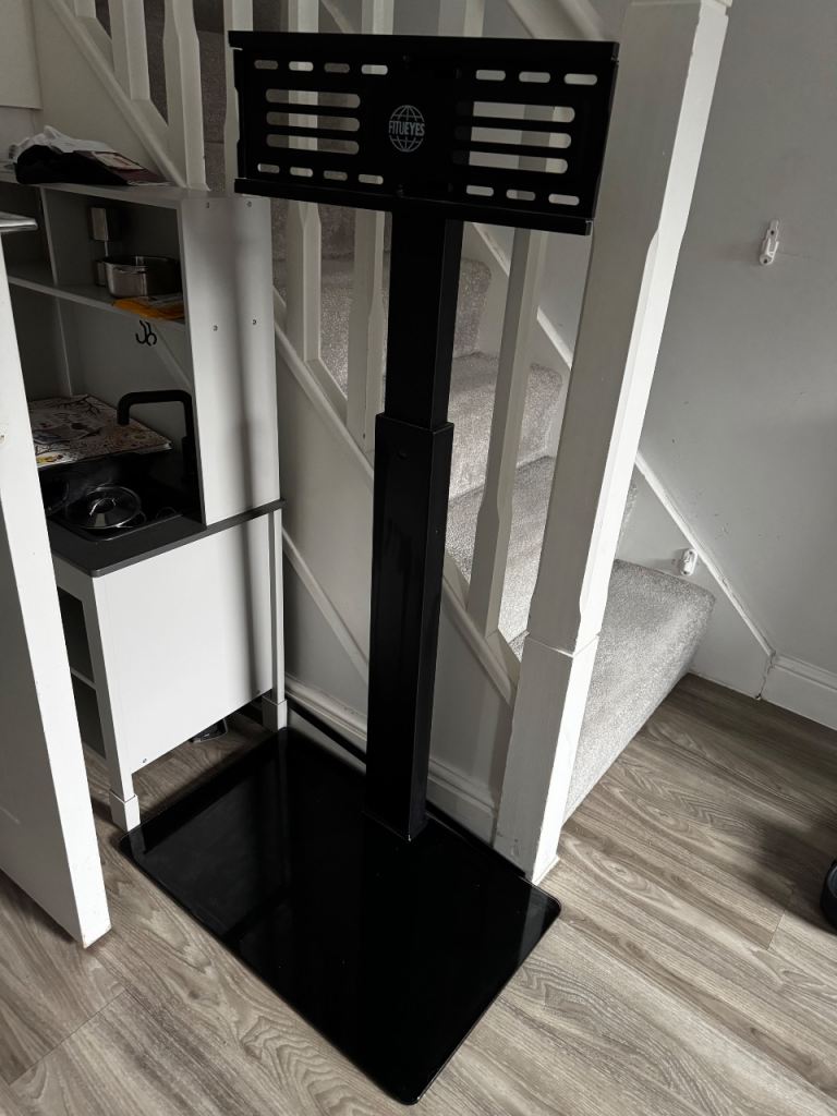 Fitueyes tv floor stand 