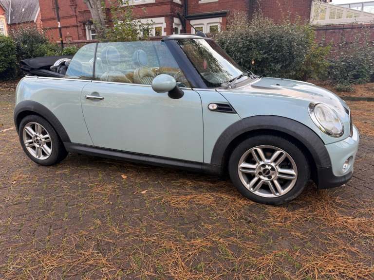 MINI CONVERTIBLE 1.6 Cooper D Convertible 2013